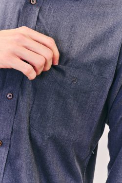 ⁦חולצה מכופתרת Classic - פחם⁩ – תמונה ⁦6⁩