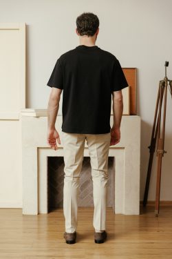 ⁦T-Shirt - שחור⁩ – תמונה ⁦6⁩